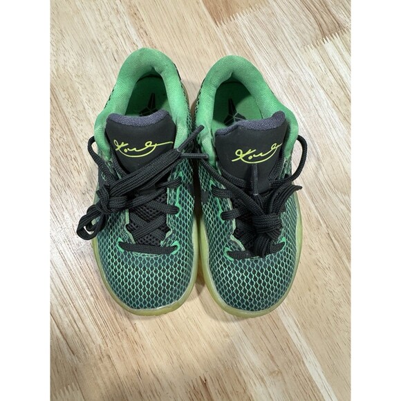 Nike Kobe 10 Vino Green Low Top Sneakers Lace Up 726069 333 Toddler Size 9C - Picture 2 of 8